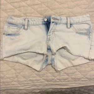 Light denim shorts